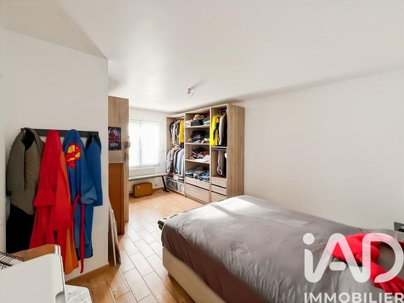 Maison - 140 m² - 6 pièces