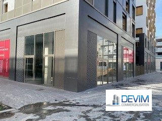 Local commercial - 160 m²
