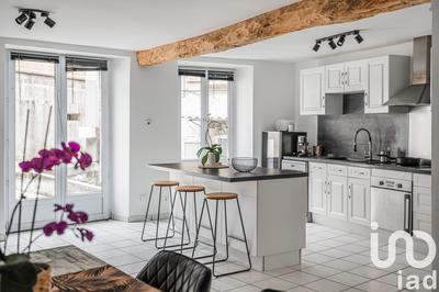 Maison - 162 m² - 5 pièces