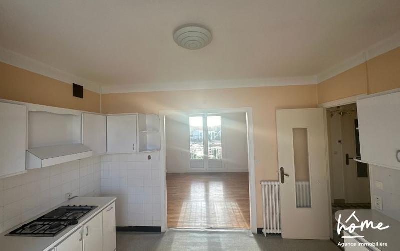 Maison - 100 m² - 6 pièces