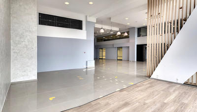 Local commercial - 1 150 m²