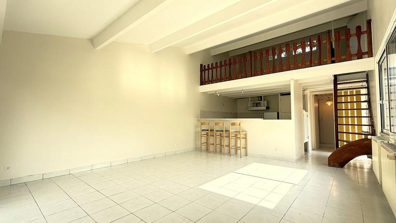 Maison - 86 m² - 4 pièces