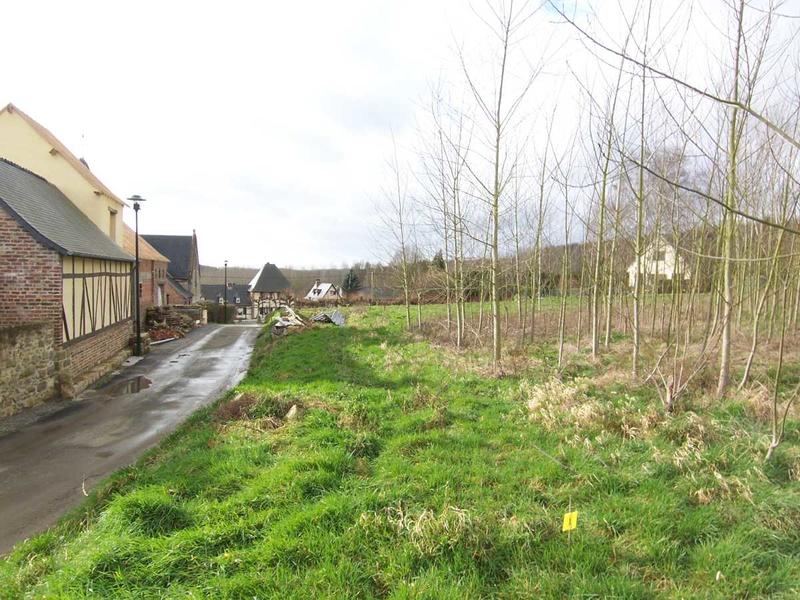 Terrain constructible - 2 500 m²