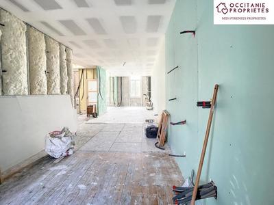 Appartement - 95 m² - 2 pièces