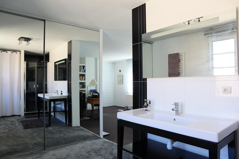 Maison - 210 m² - 6 pièces