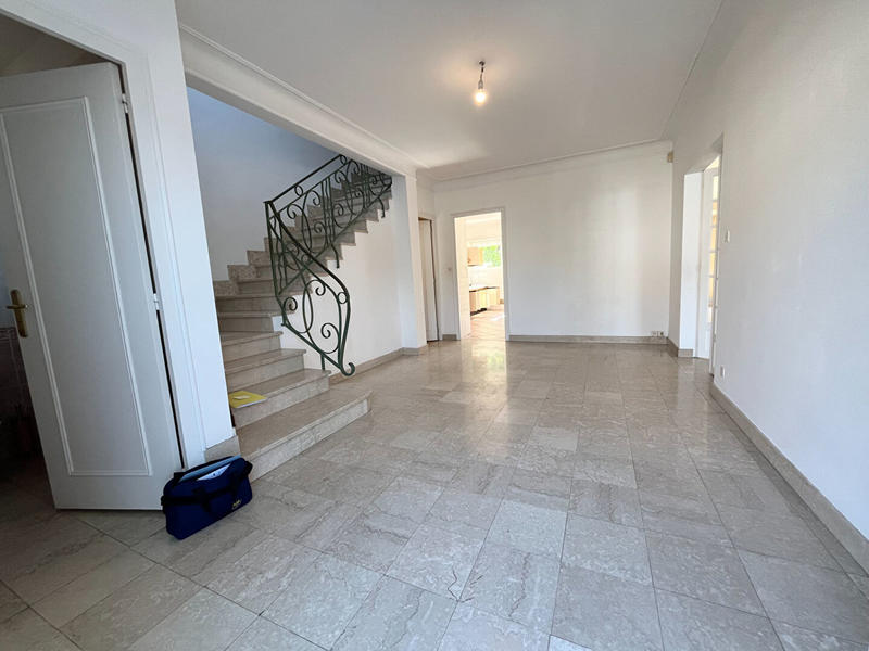 Maison - 178 m² - 5 pièces