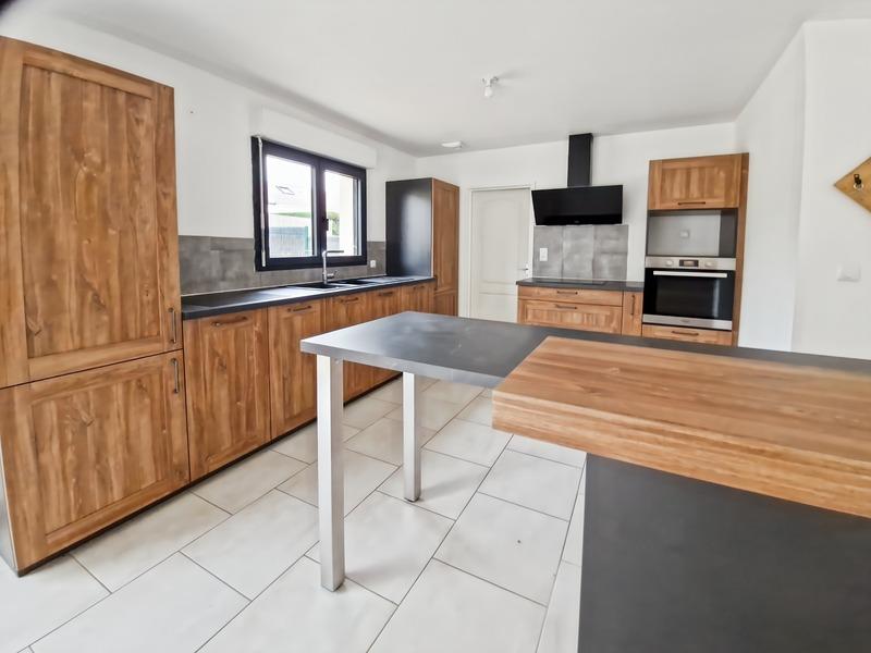 Maison - 97 m² - 4 pièces