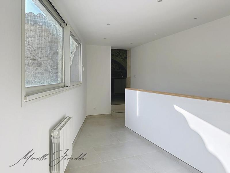 Maison - 177 m² - 5 pièces