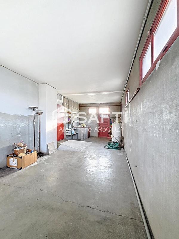 Maison - 150 m² - 5 pièces