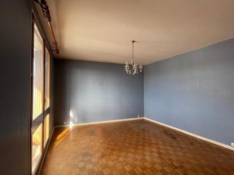 Appartement - 96 m² - 5 pièces