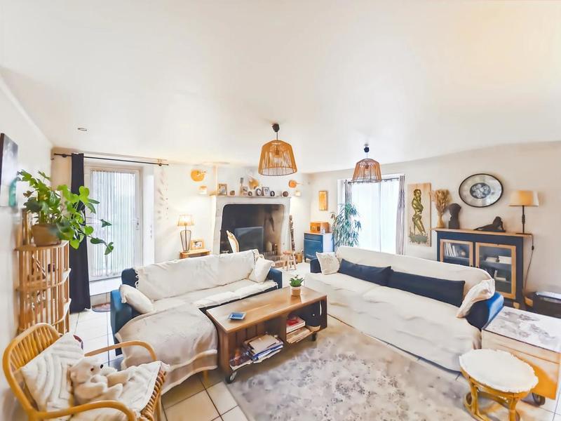 Moulin - 400 m² - 15 pièces