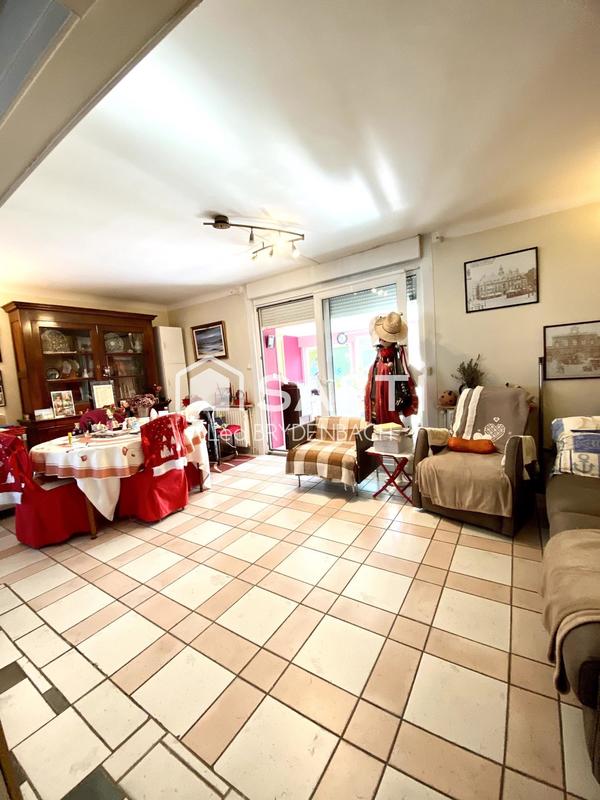 Maison - 100 m² - 4 pièces