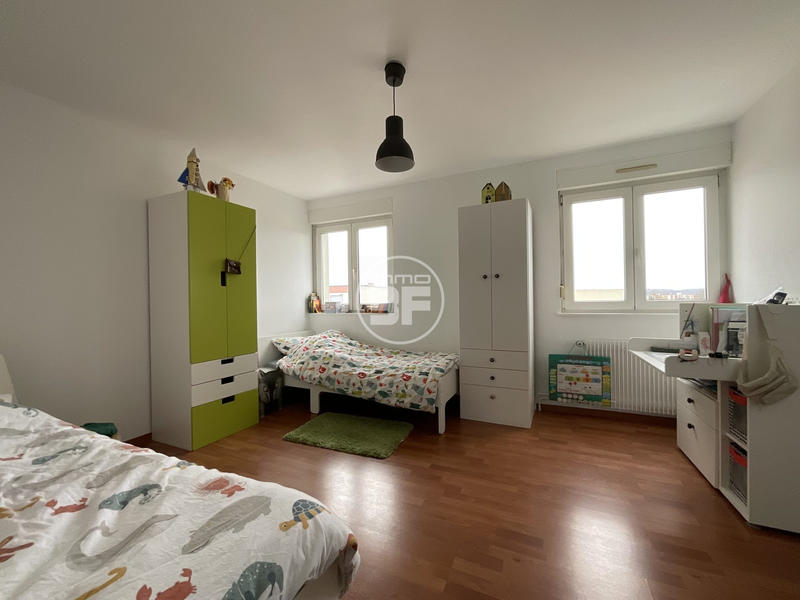 Duplex - 200 m² - 6 pièces