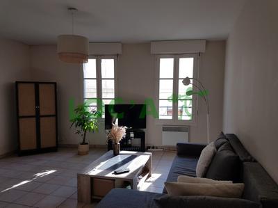 Appartement - 75 m² - 3 pièces