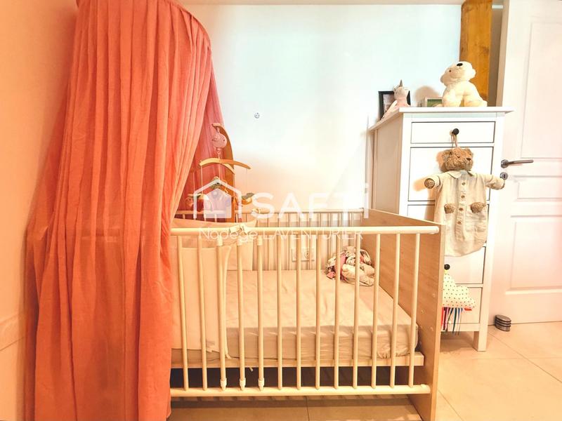 Appartement - 144 m² - 6 pièces