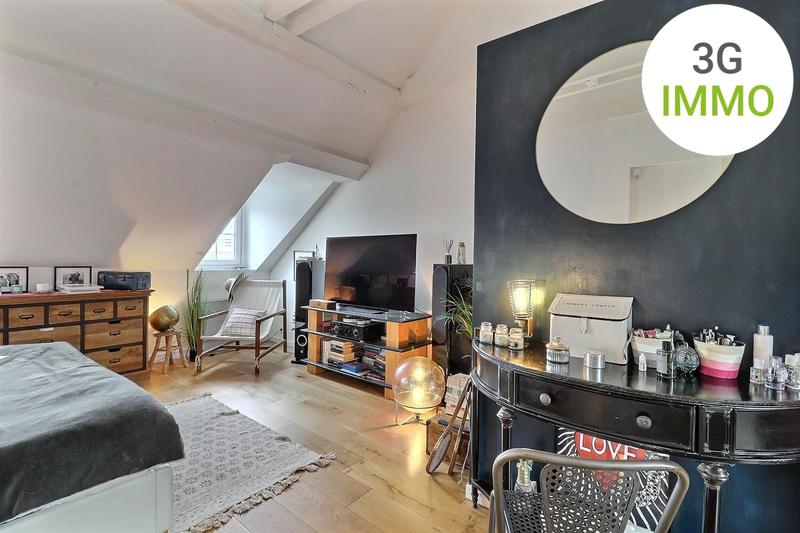 Appartement - 100 m² - 5 pièces