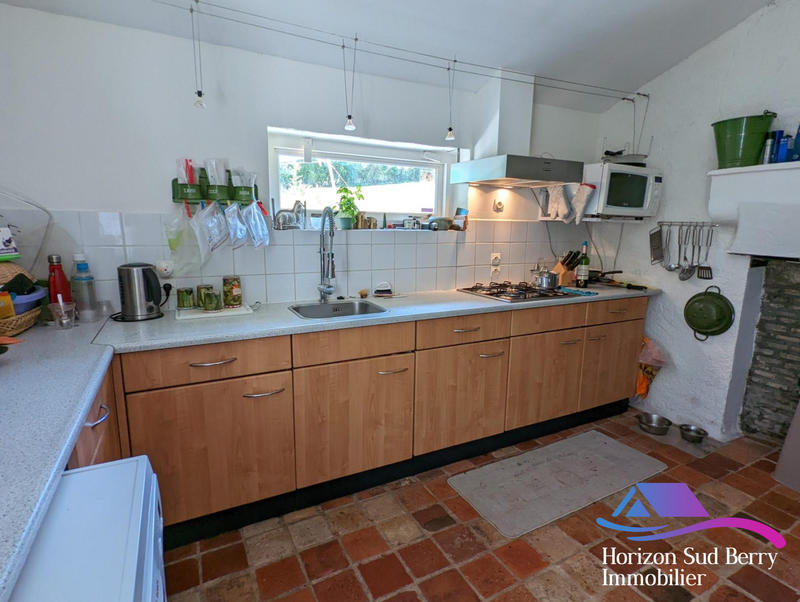 Maison - 220 m² - 8 pièces