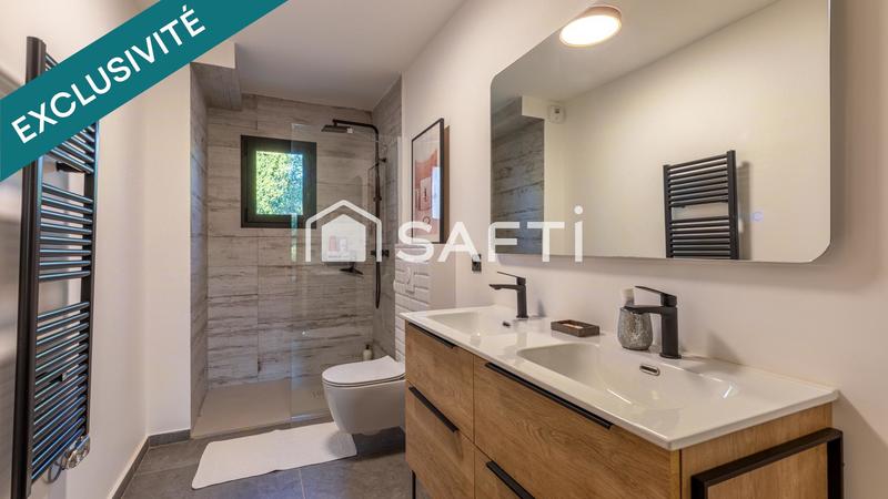 Villa - 240 m² - 5 pièces