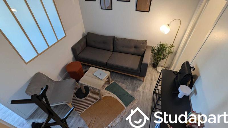 Chambre - 24 m² - 1 pièce