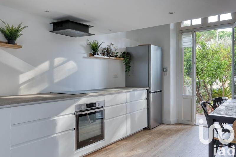 Appartement - 64 m² - 4 pièces