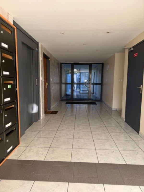 Appartement - 84 m² - 3 pièces