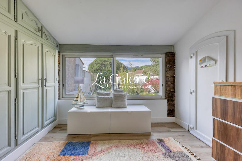 Villa - 140 m² - 5 pièces