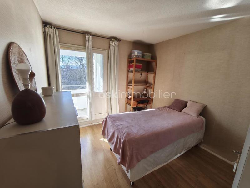 Appartement - 81 m² - 4 pièces