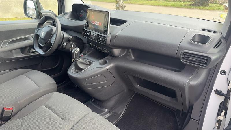 Peugeot Partner Vu 1.5 Blue HDi 100 Allure