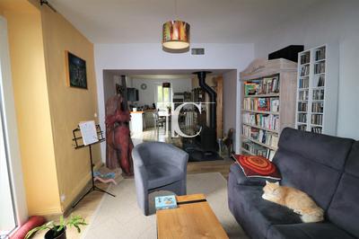 Maison - 143 m² - 6 pièces