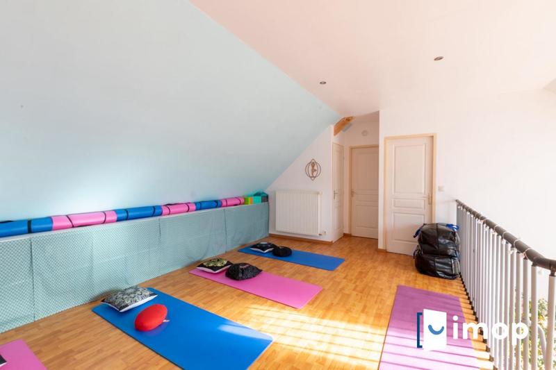 Maison - 155 m² - 7 pièces