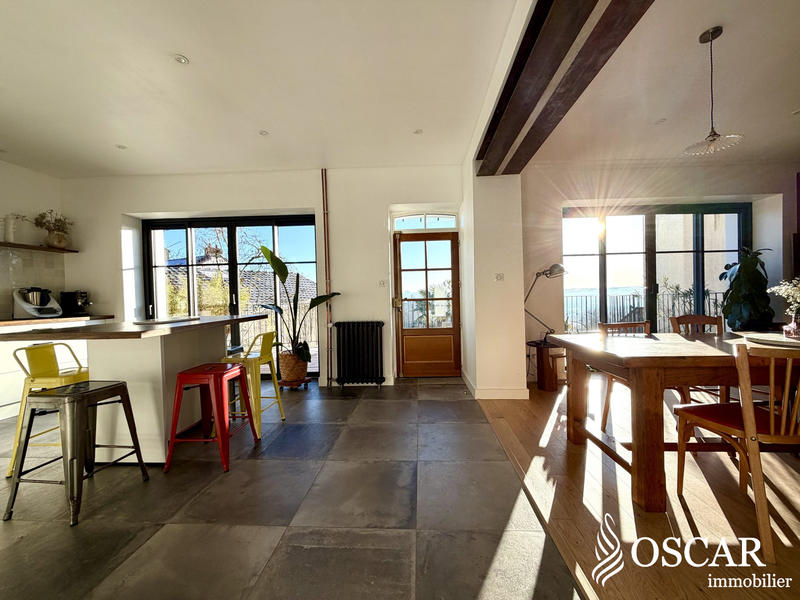 Maison ancienne - 160 m² - 9 pièces