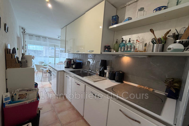 Appartement - 90 m² - 5 pièces