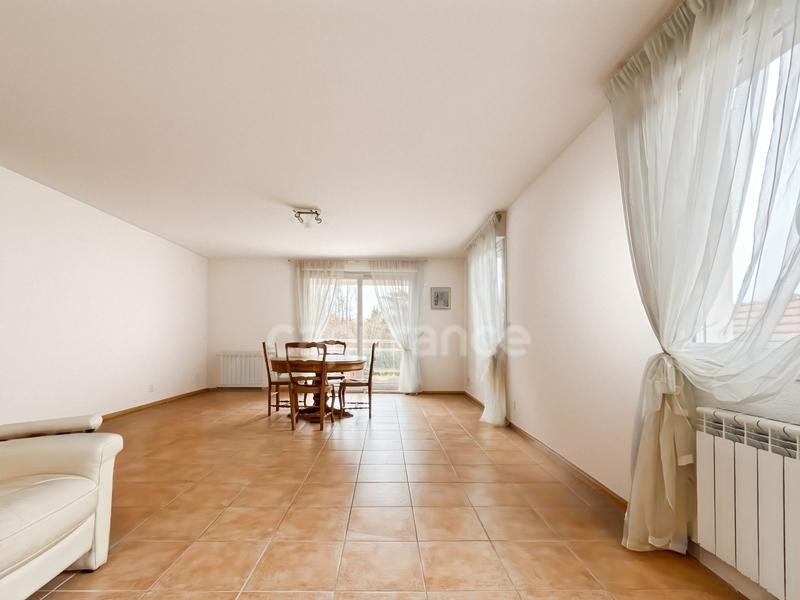 Appartement - 83 m² - 4 pièces