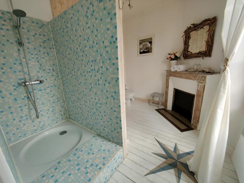 Maison - 315 m² - 11 pièces