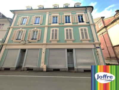 Local commercial - 97 m²