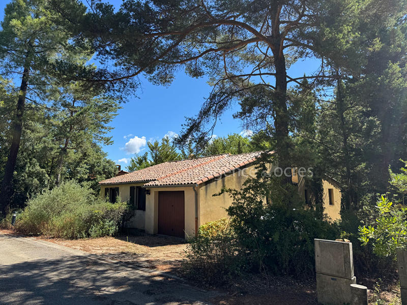 Maison - 94 m² - 4 pièces