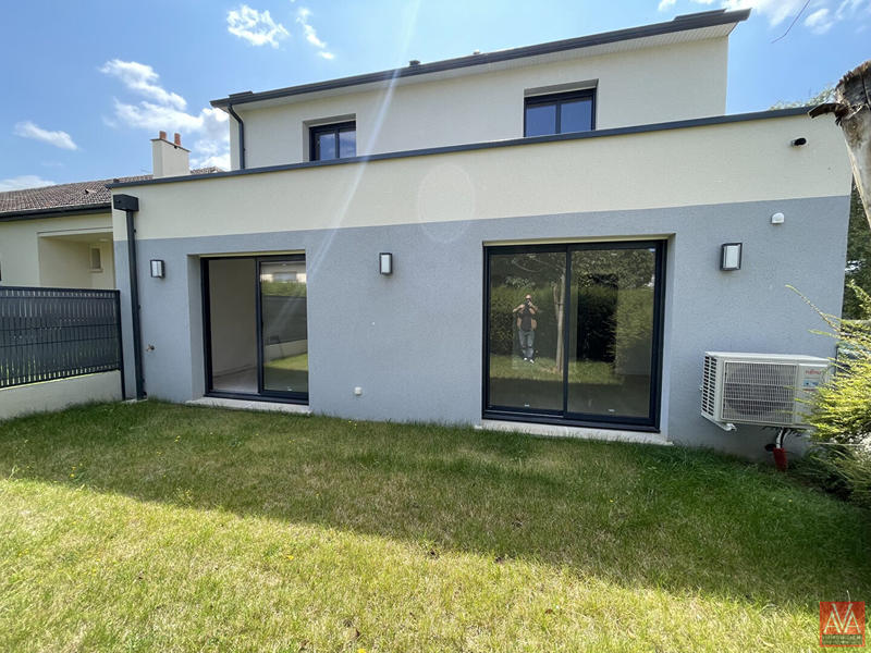 Maison - 127 m² - 6 pièces