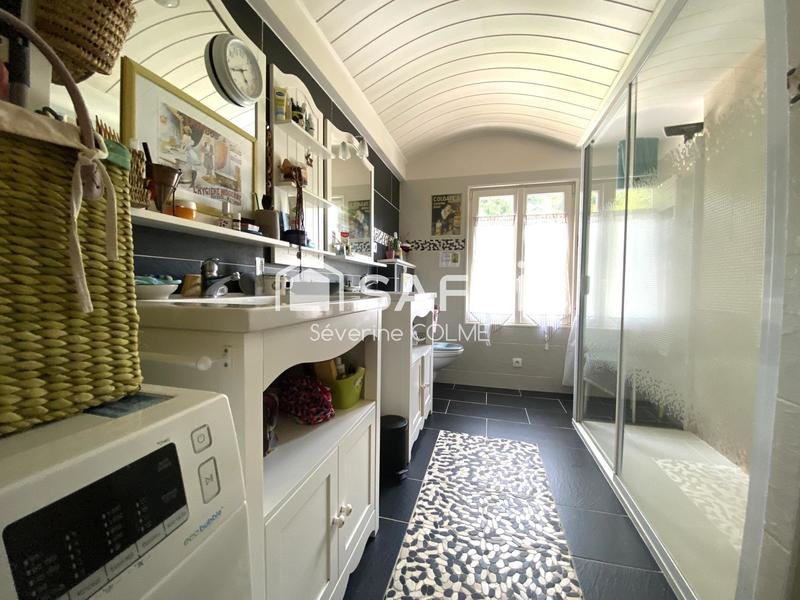 Maison - 151 m² - 6 pièces