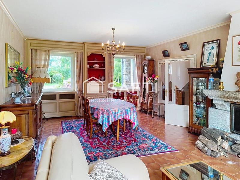 Maison - 196 m² - 7 pièces