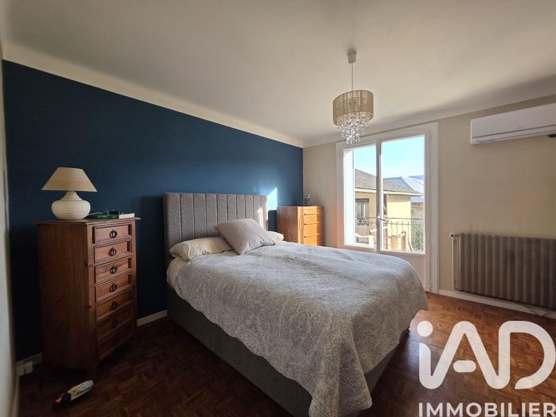 Maison - 212 m² - 5 pièces