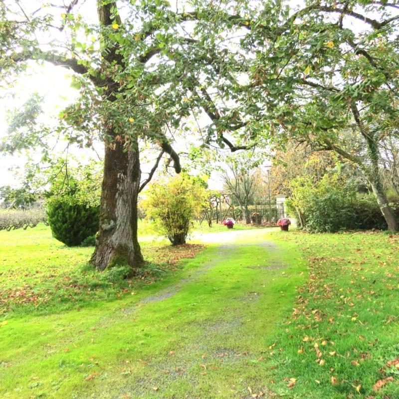 Maison de village - 200 m² - 11 pièces