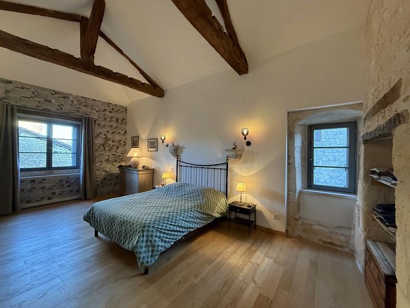 Maison de village - 172 m² - 5 pièces