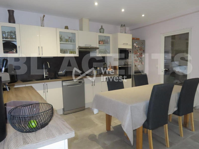 Maison - 146 m² - 6 pièces