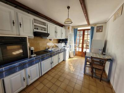 Maison - 159 m² - 7 pièces