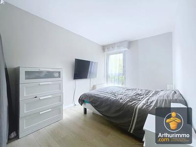 Appartement - 90 m² - 5 pièces