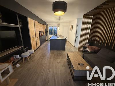 Maison - 104 m² - 5 pièces