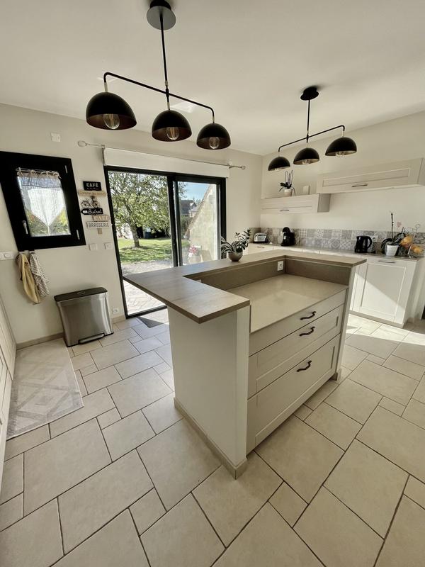 Maison traditionnelle - 156 m² - 7 pièces