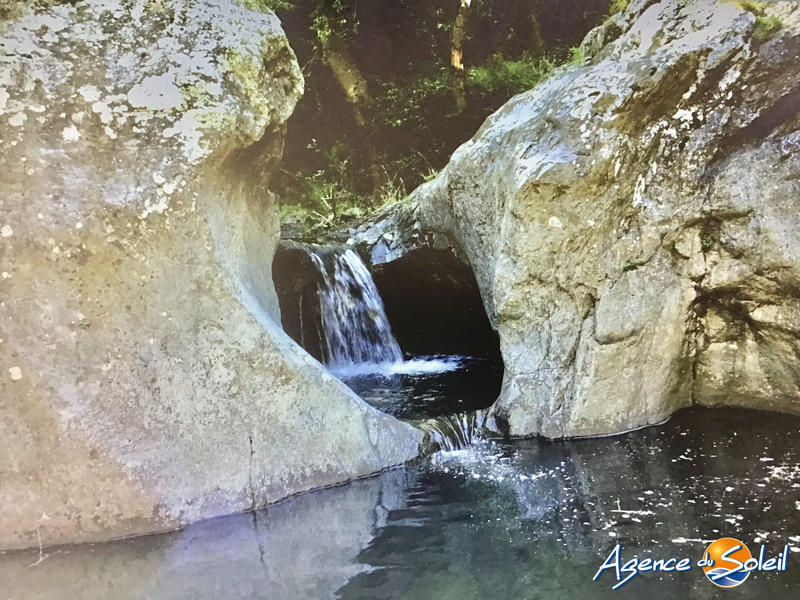 Maison - 230 m² - 5 pièces