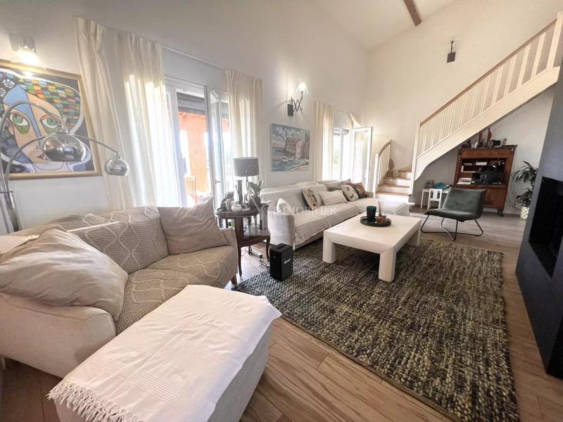 Villa - 177 m² - 5 pièces