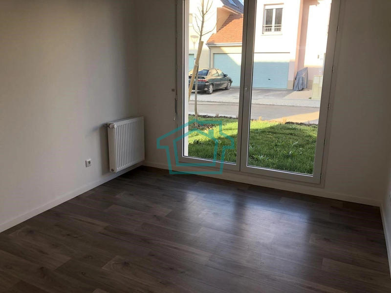 Maison - 98 m² - 5 pièces
